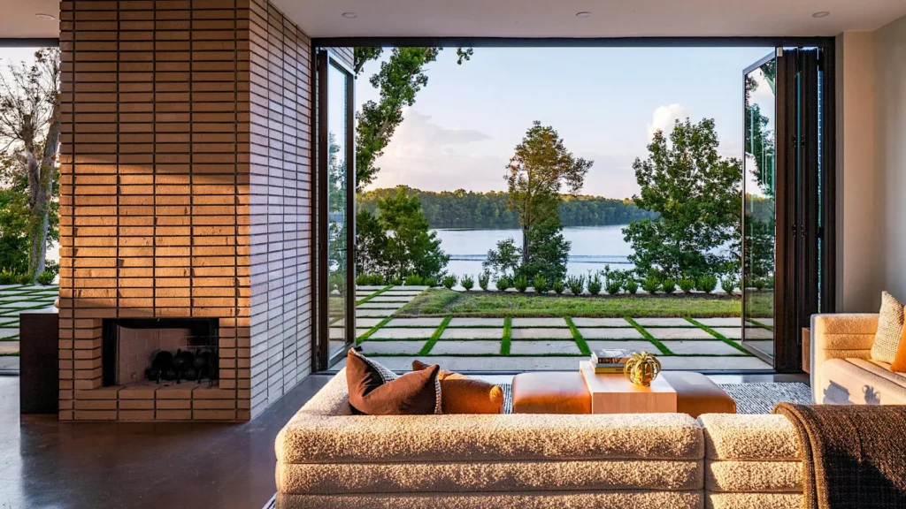 Geneva Lakefront Homes