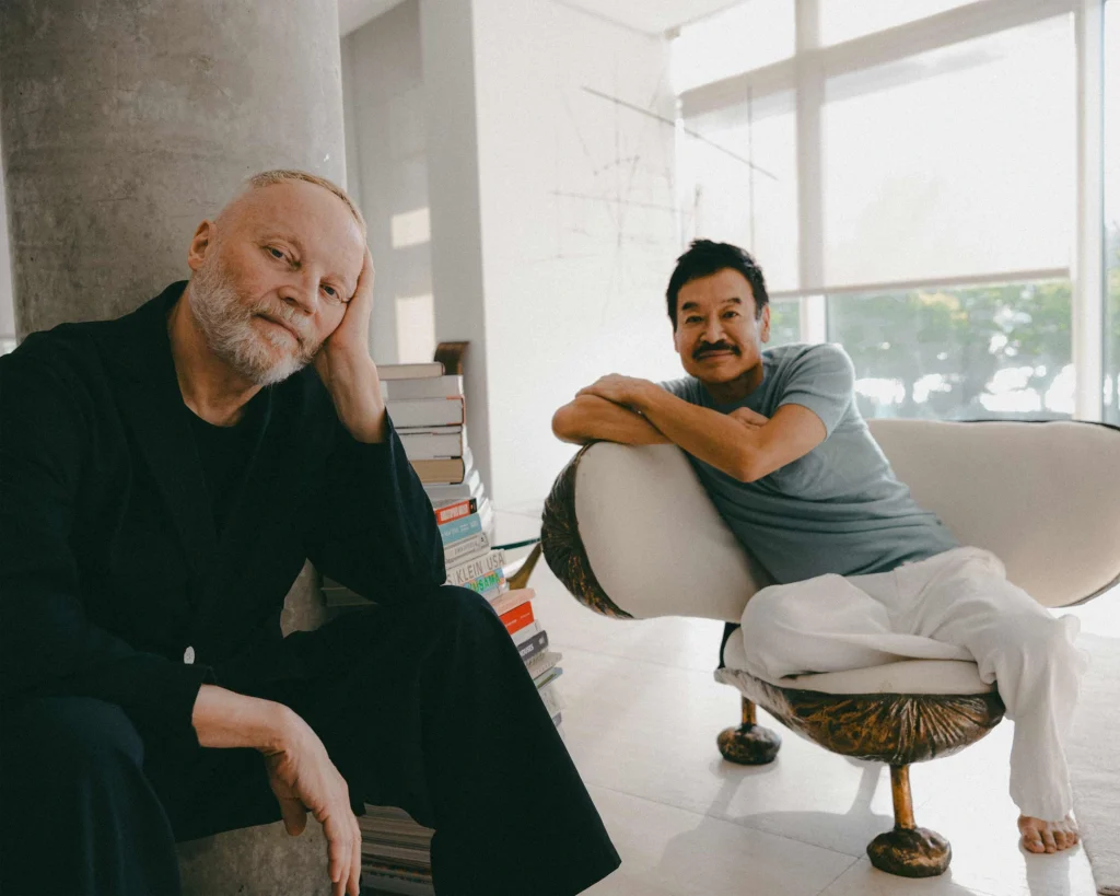 Luxury interiors by Yabu Pushelberg showcasing layered seating design—from intimate lounge clusters and sculptural living room arrangements to refined hospitality spaces—highlighting contemporary seating layouts, rich material contrasts, and sophisticated luxury living room seating compositions.