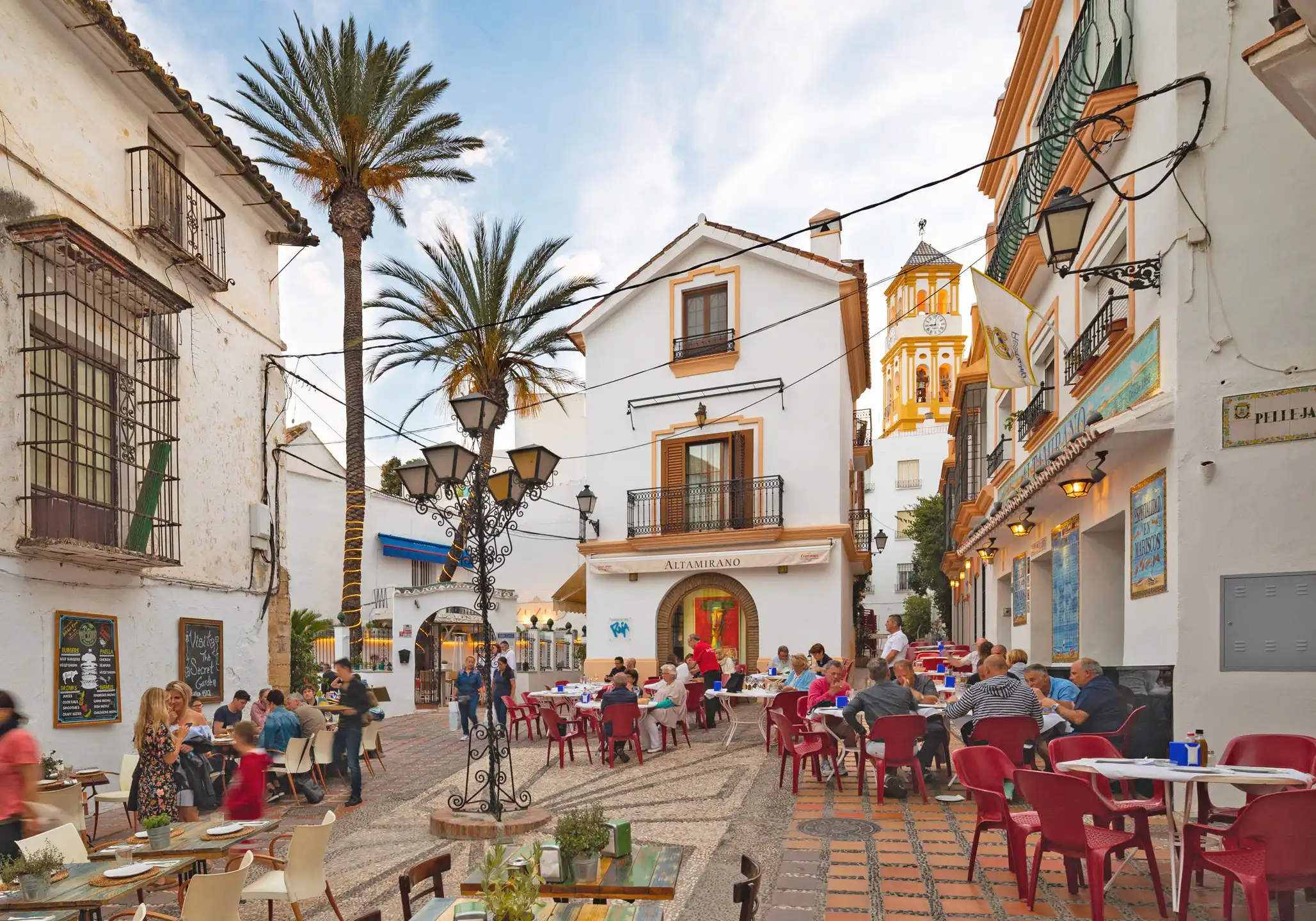 Marbella city plaza