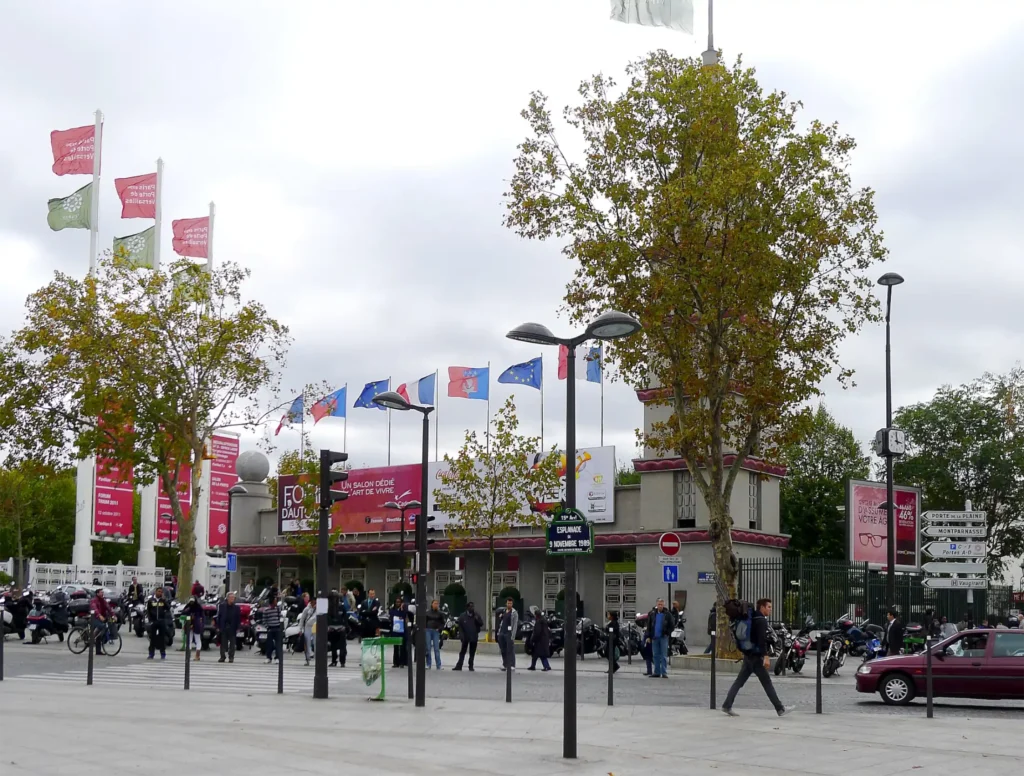 Discover EquipHotel Paris 2026: essential venue details, PRM accessibility at Paris Expo Porte de Versailles.